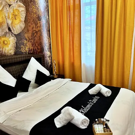 Zava-boutique Center Hotel 3*