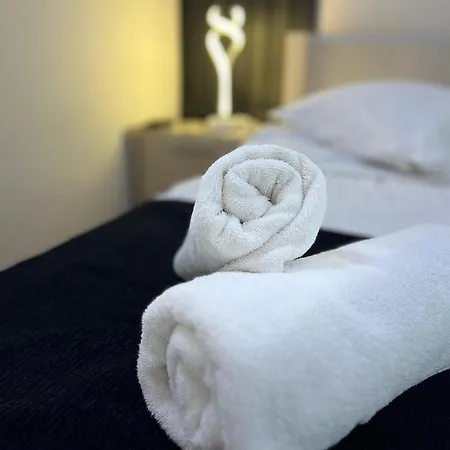 Zava-boutique Center