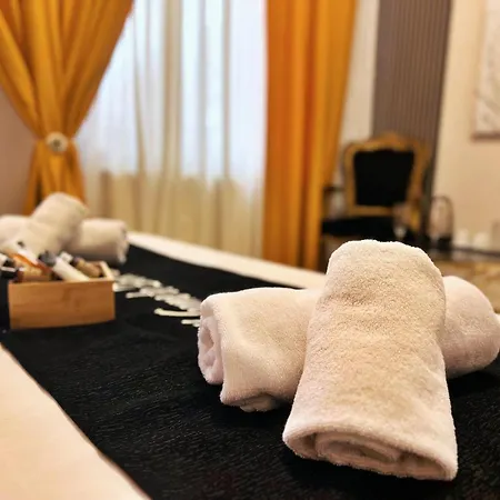 Ξενοδοχείο Zava-boutique Center 3*